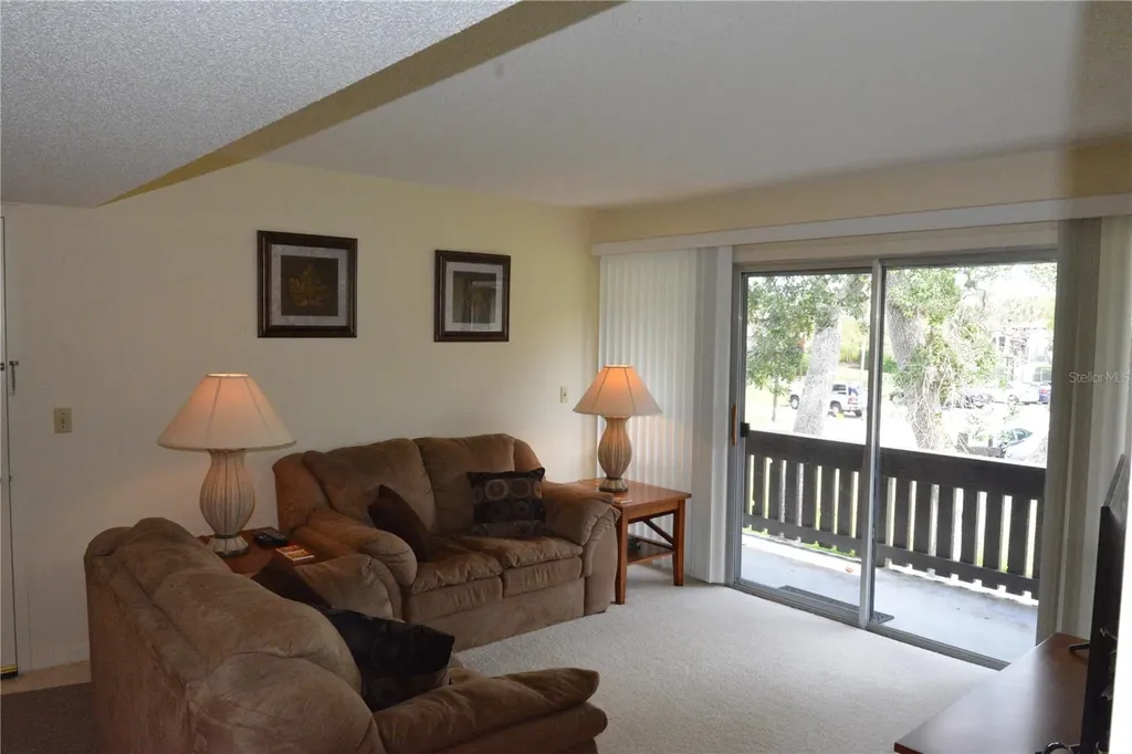 46 Club House Drive Palm Coast FL 32137