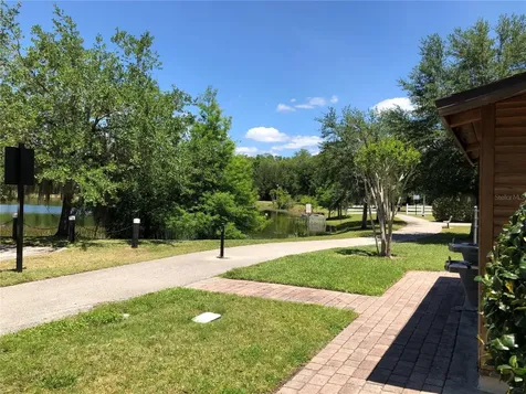 10255 Lake District Lane Orlando FL 32832