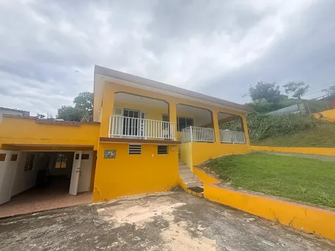 Carr. 411, Km. 0.2 Los Pozos, Sector Calvache Rincon PR 00677