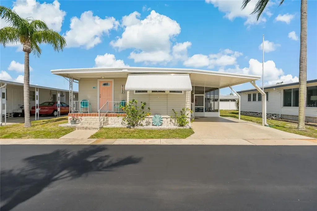 3301 Alt 19 Palm Harbor FL 34683
