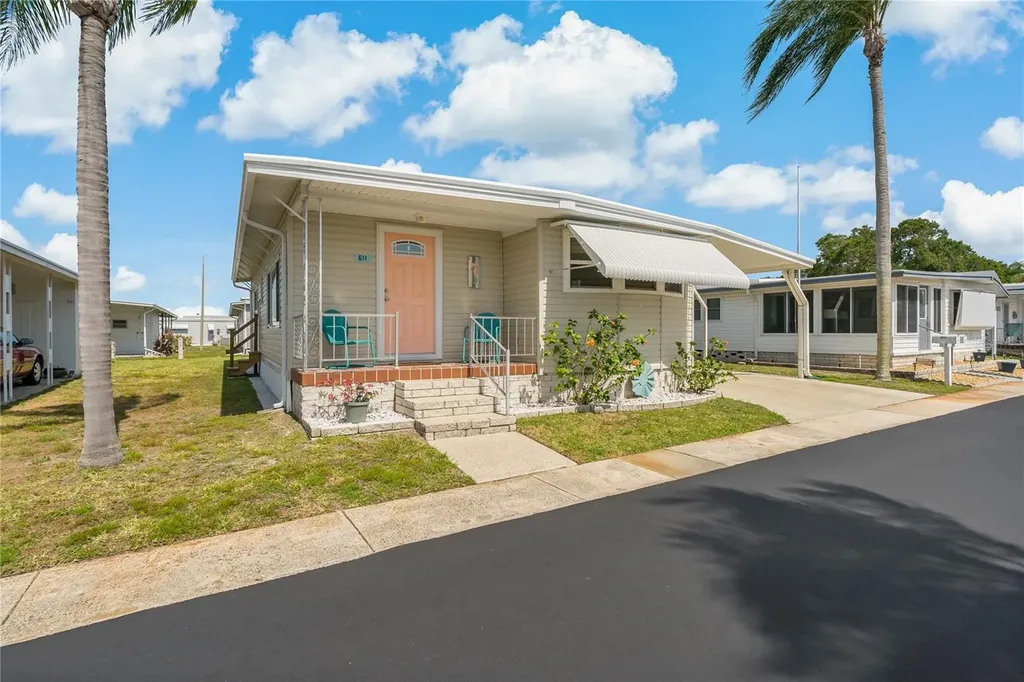 3301 Alt 19 Palm Harbor FL 34683
