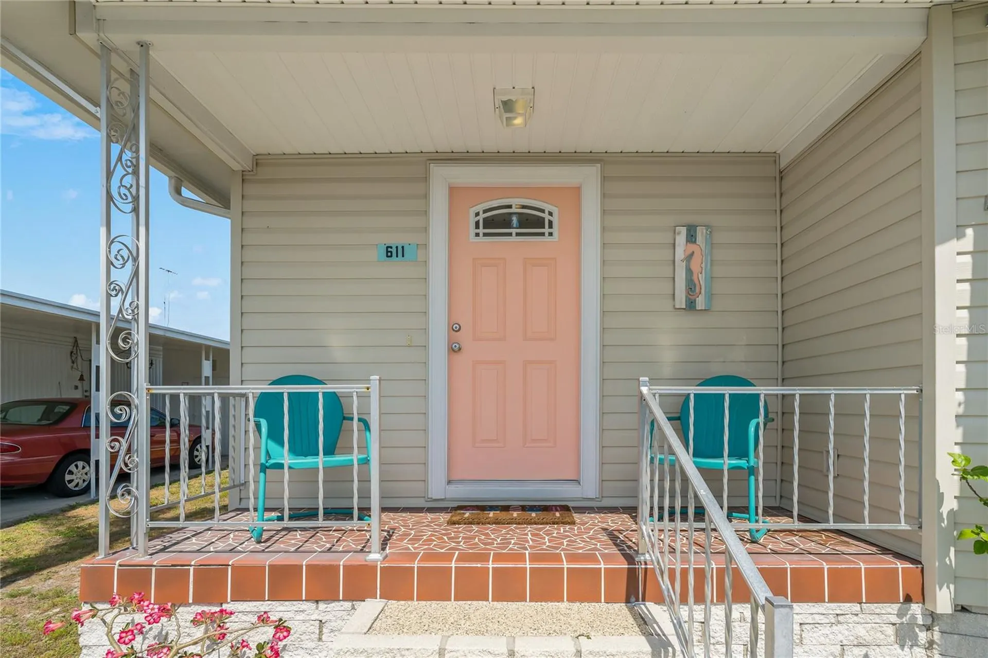 3301 Alt 19 Palm Harbor FL 34683