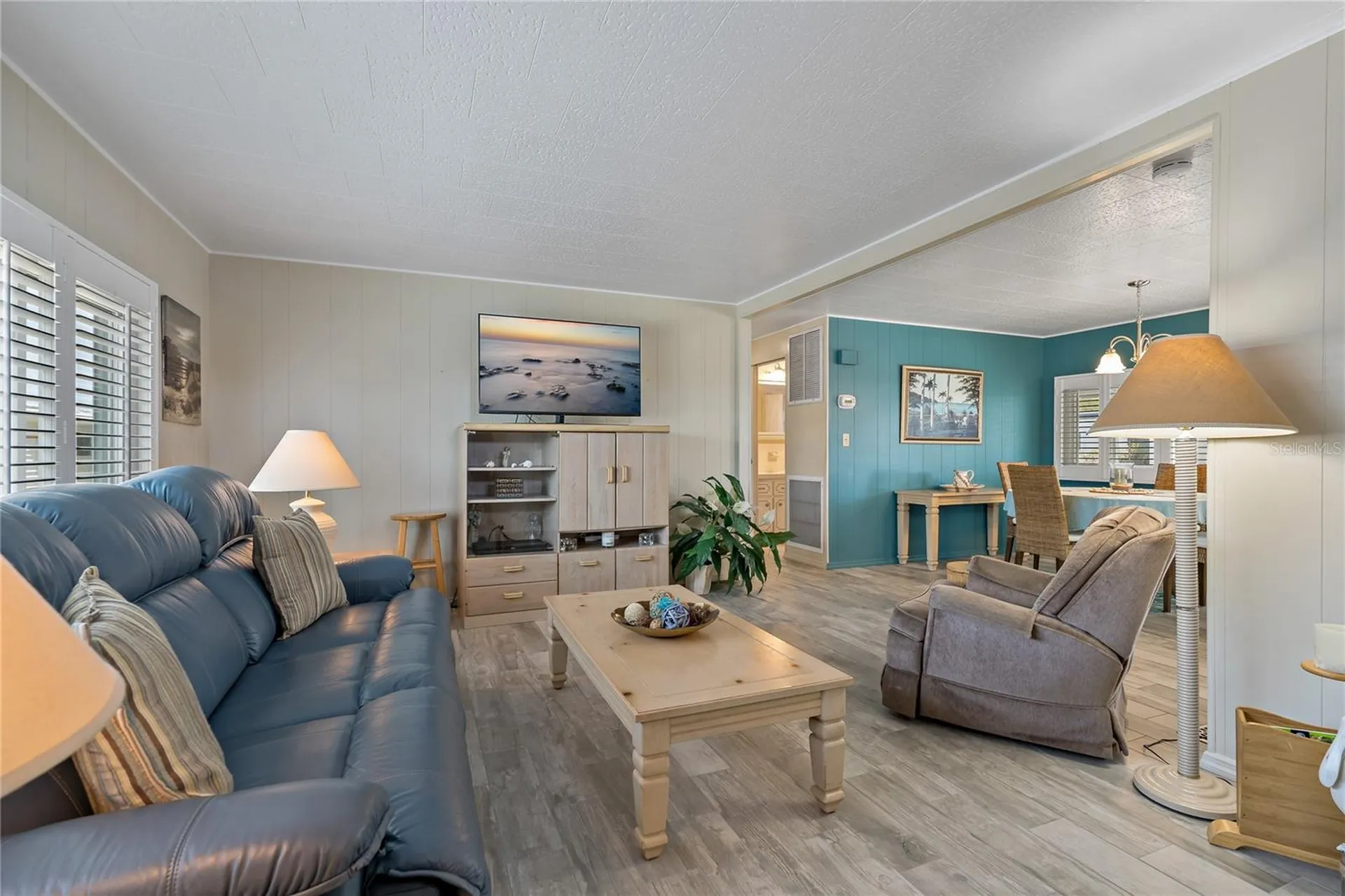 3301 Alt 19 Palm Harbor FL 34683