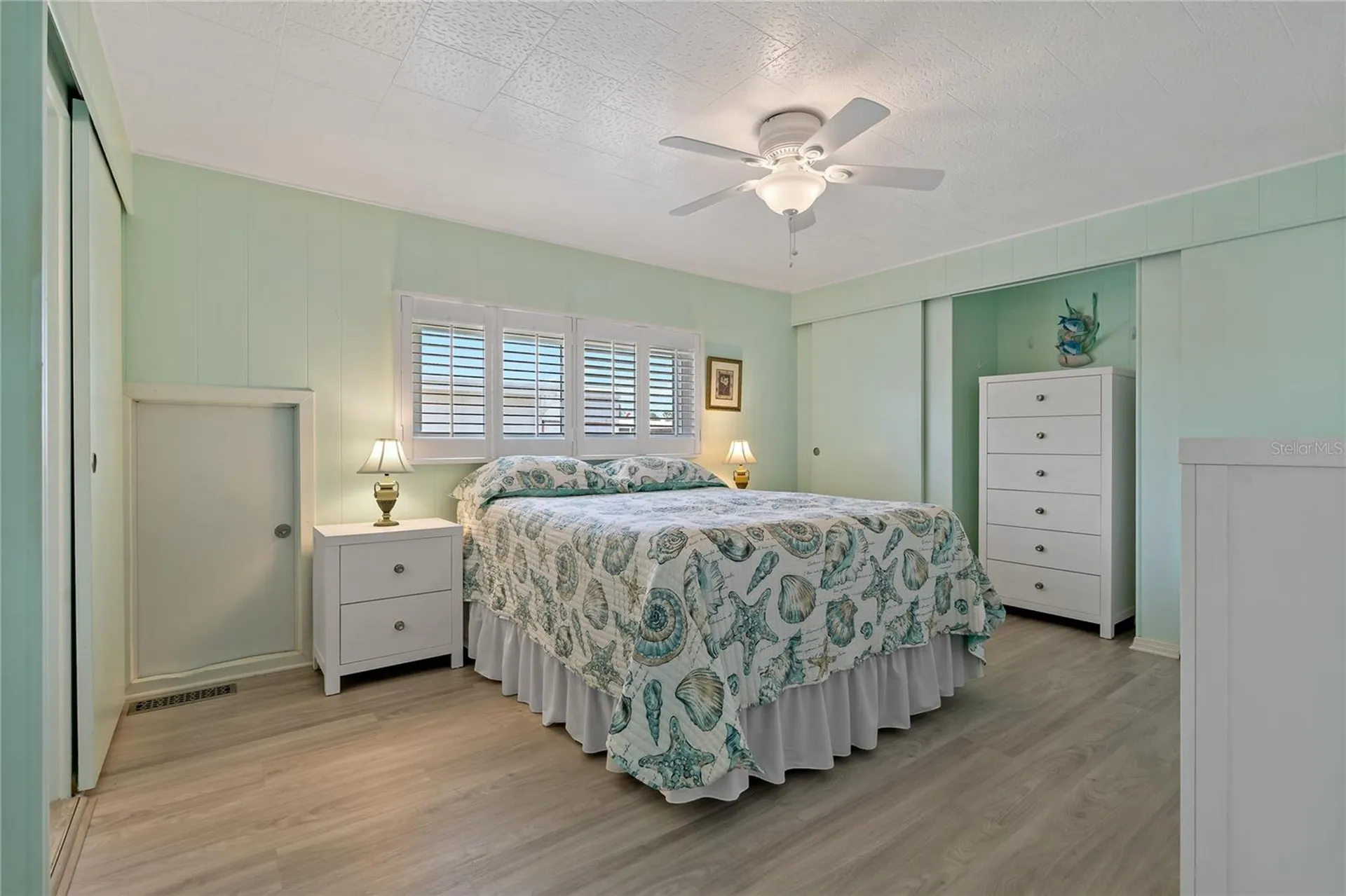 3301 Alt 19 Palm Harbor FL 34683