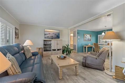 3301 Alt 19 Palm Harbor FL 34683