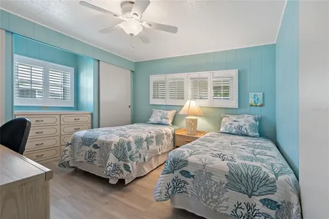 3301 Alt 19 Palm Harbor FL 34683