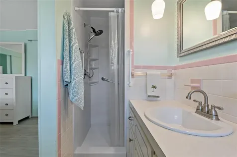 3301 Alt 19 Palm Harbor FL 34683