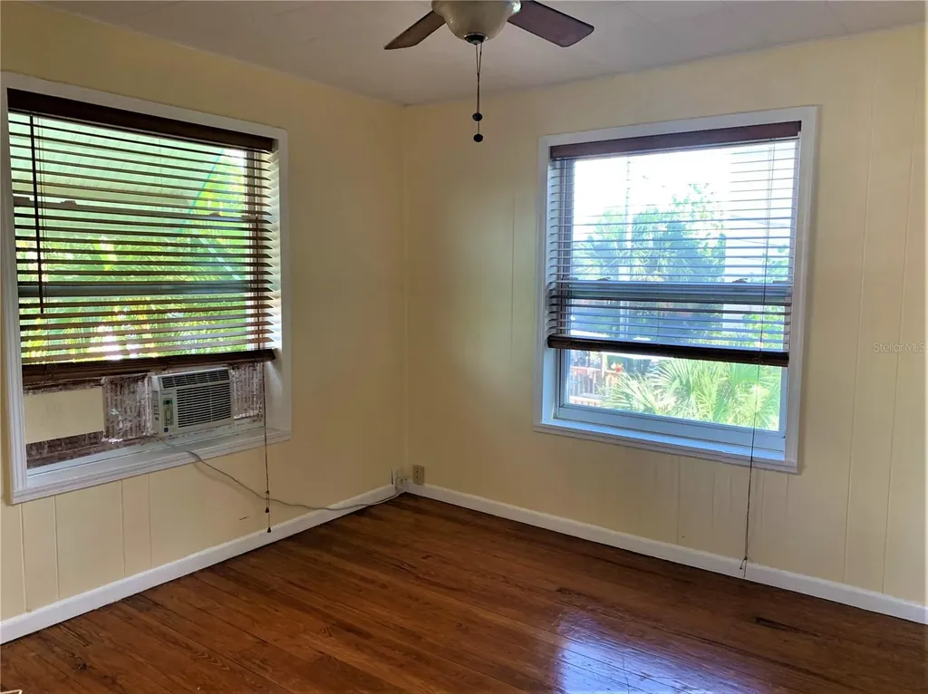 61 81st Avenue Treasure Island FL 33706