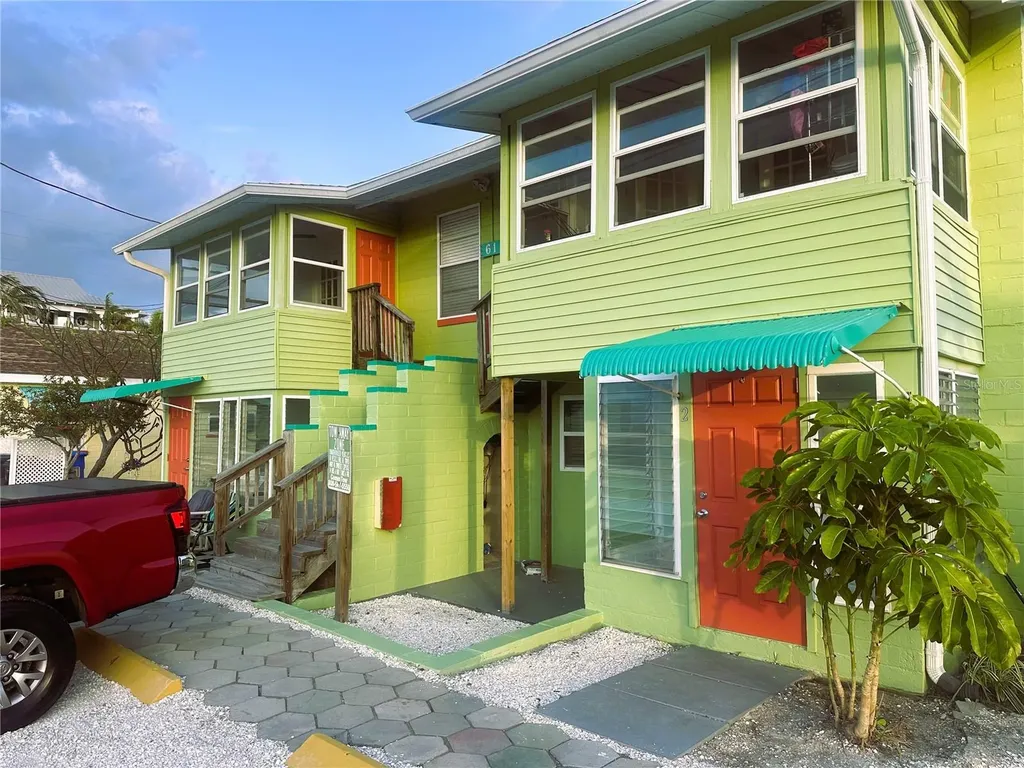 61 81st Avenue Treasure Island FL 33706