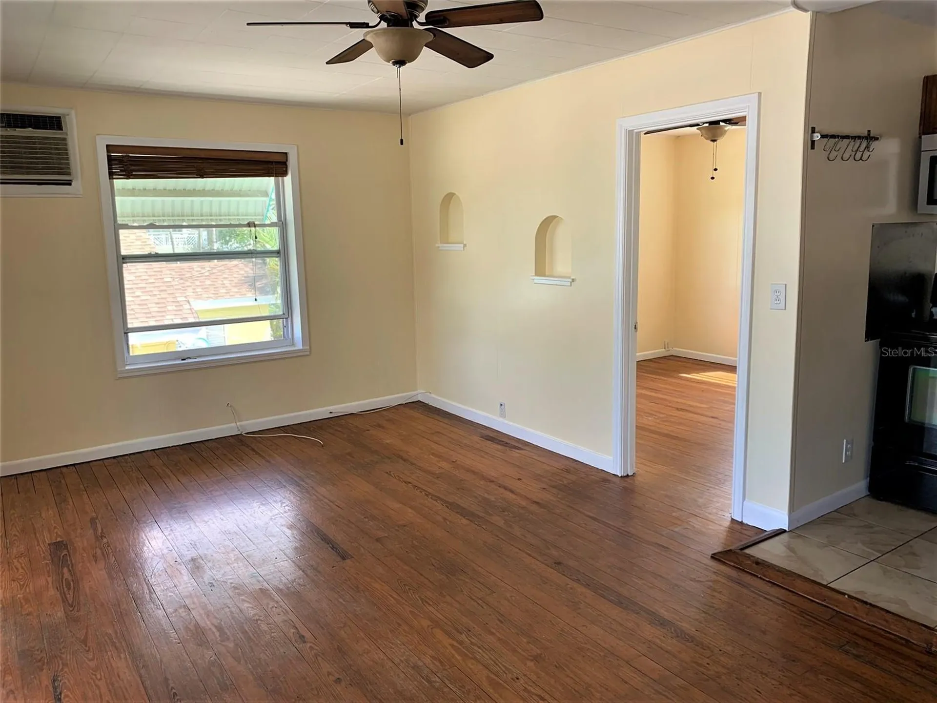 61 81st Avenue Treasure Island FL 33706