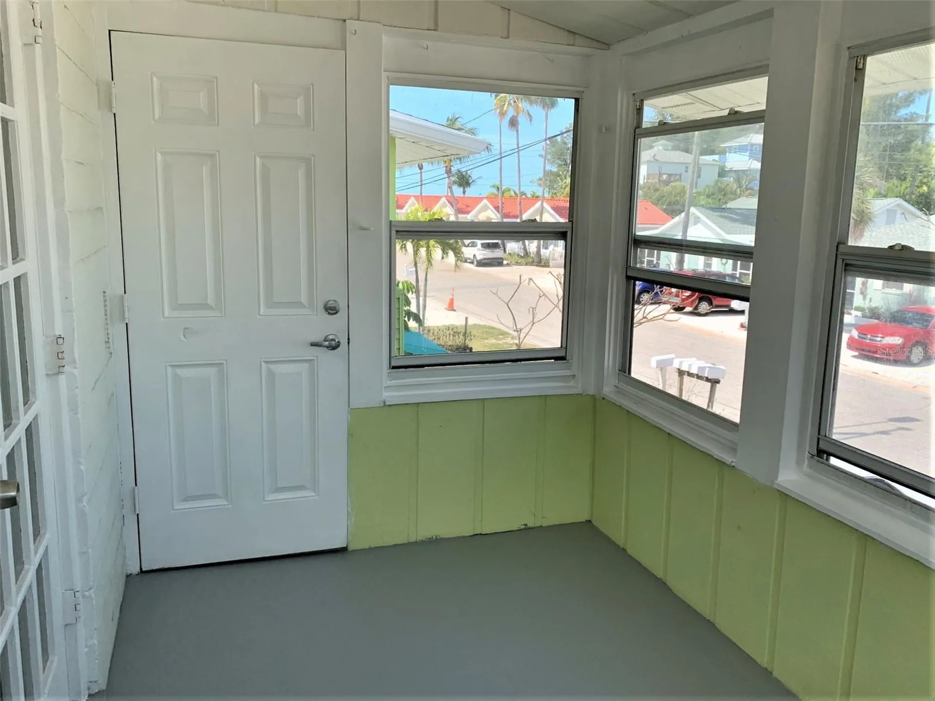61 81st Avenue Treasure Island FL 33706
