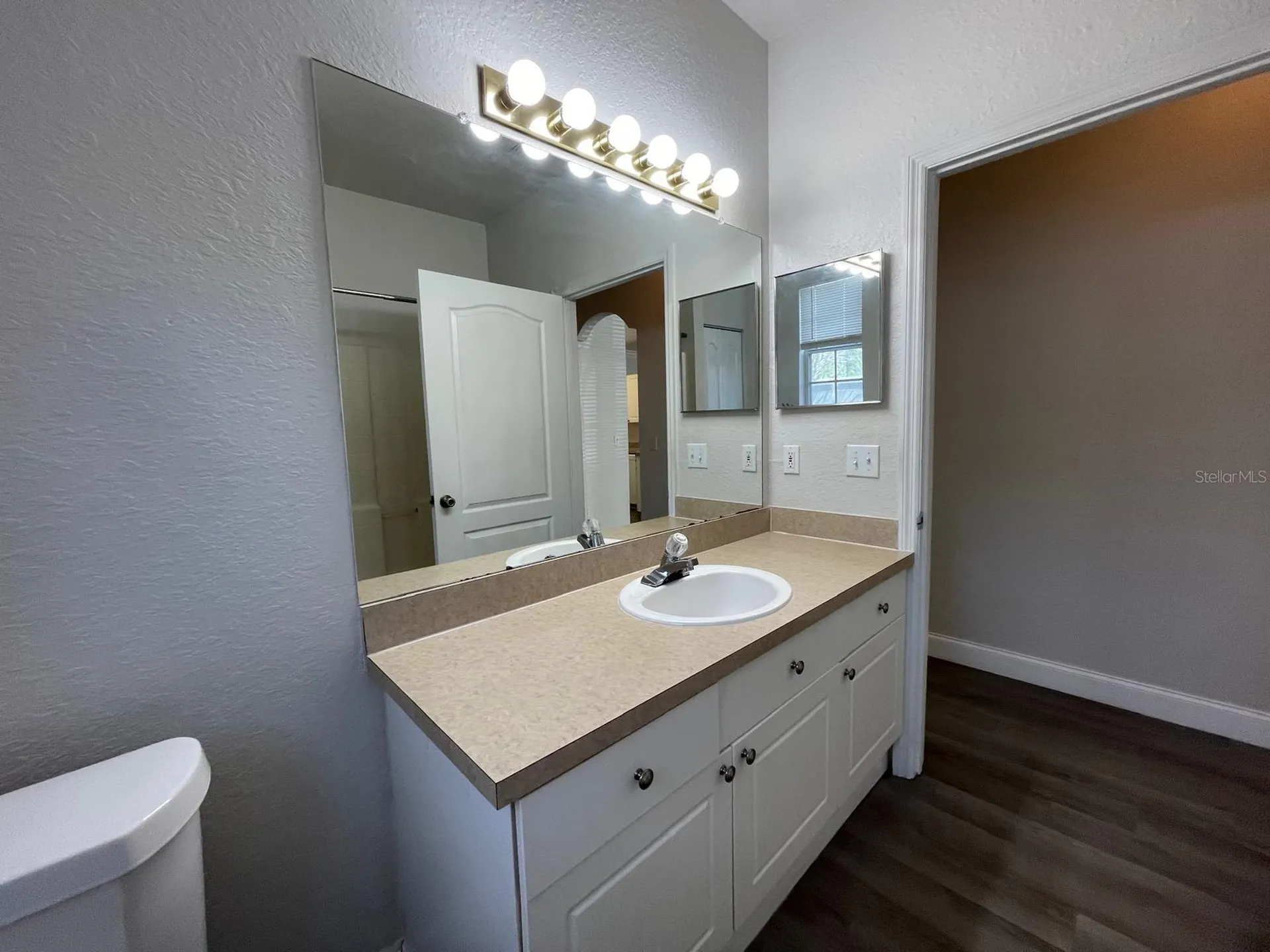 3349 S Kirkman Road Orlando FL 32811