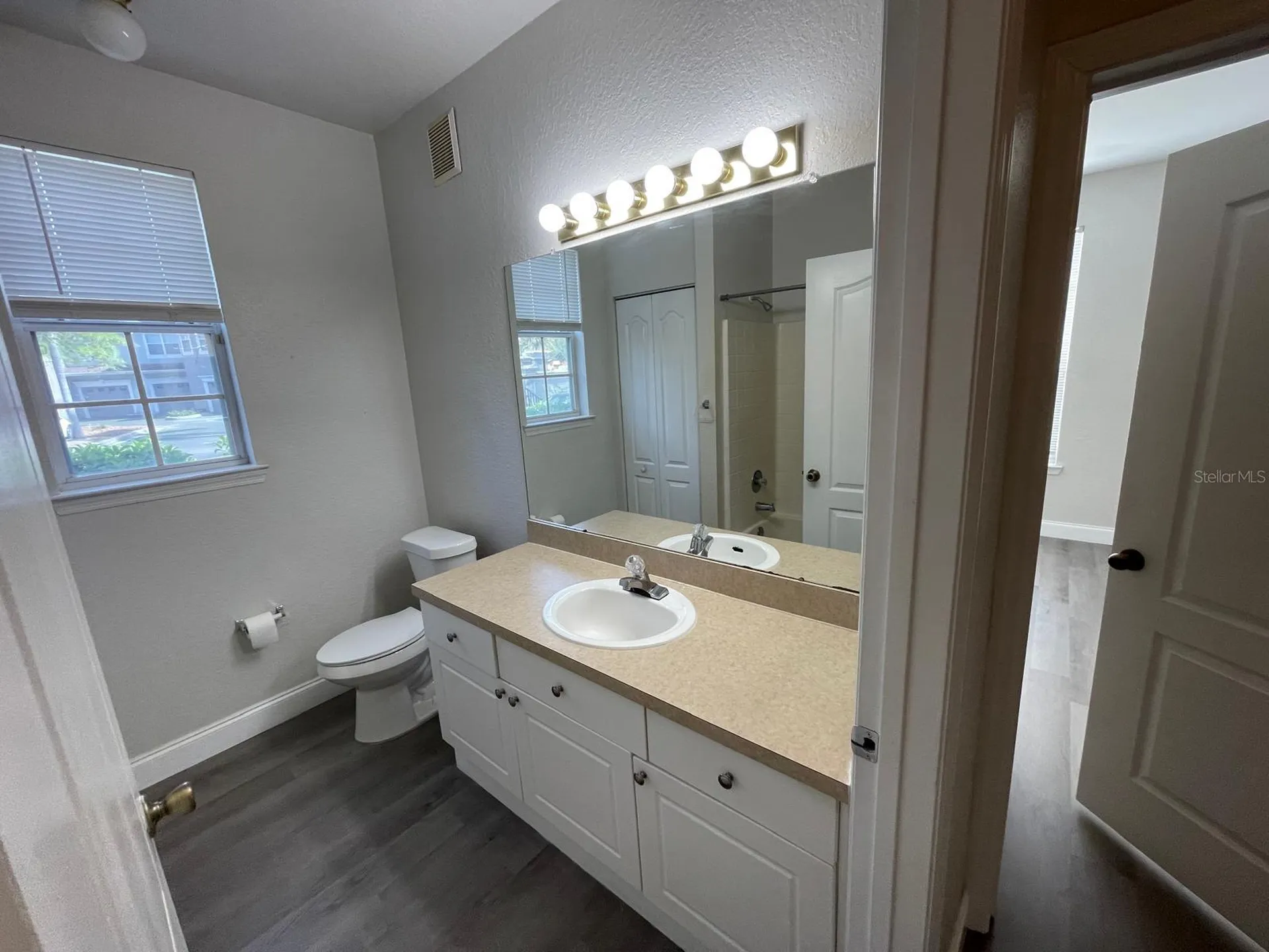 3349 S Kirkman Road Orlando FL 32811