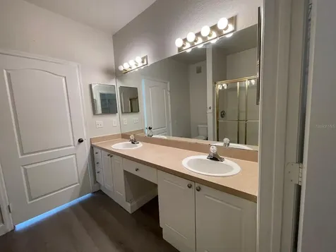 3349 S Kirkman Road Orlando FL 32811