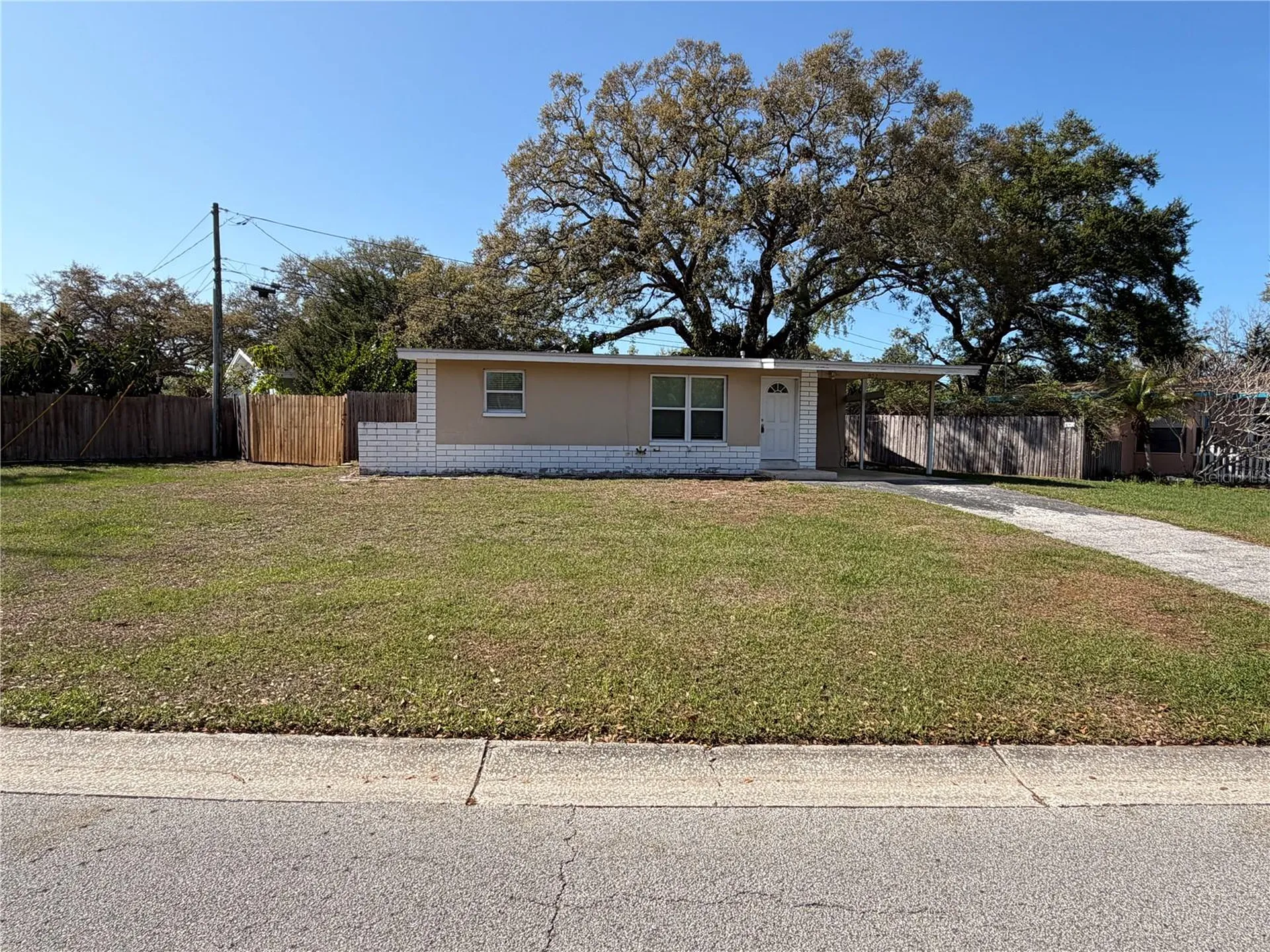 972 Cedarwood Avenue Dunedin FL 34698