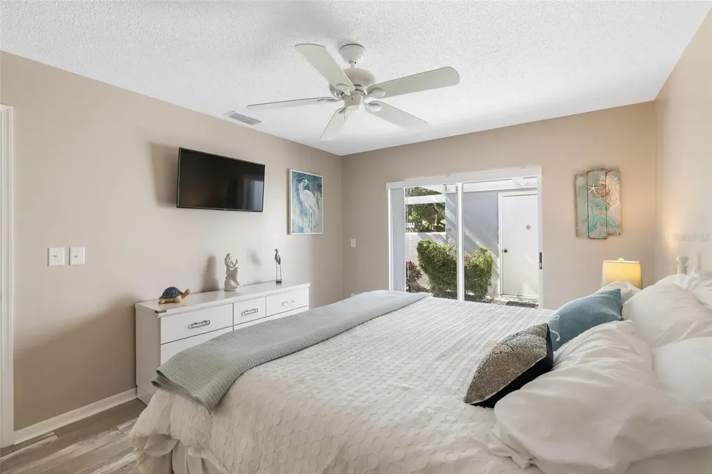 276 Cerromar Way S Venice FL 34293