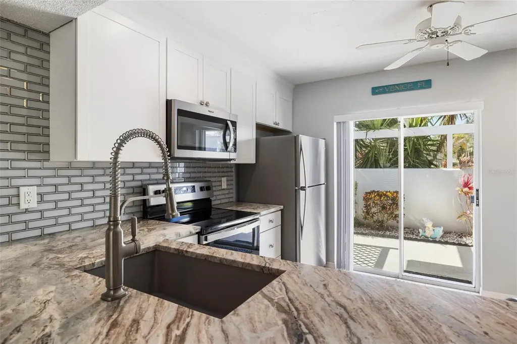 276 Cerromar Way S Venice FL 34293