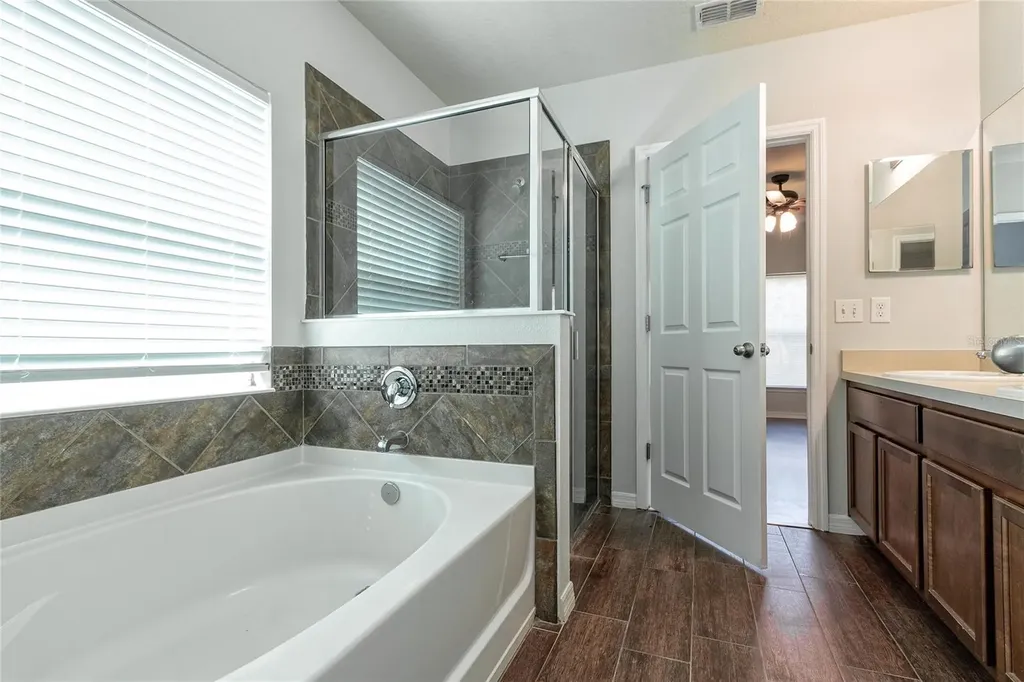 1210 Bassano Way Orlando FL 32828