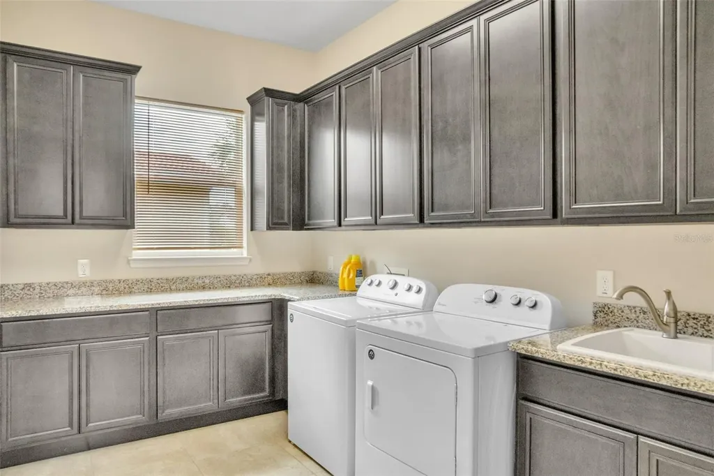 1081 Windlass Court Kissimmee FL 34746