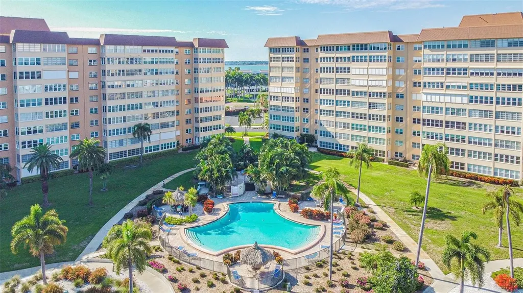 5130 Brittany Drive S St Petersburg FL 33715