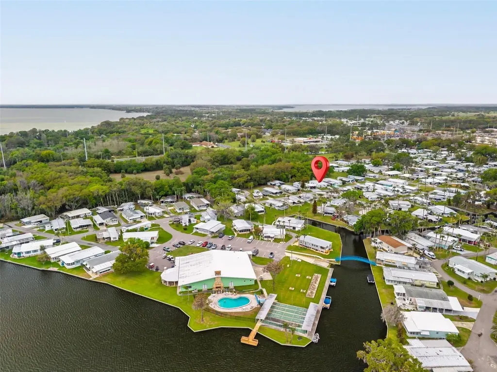 7 Cocos Plumosa Drive Eustis FL 32726