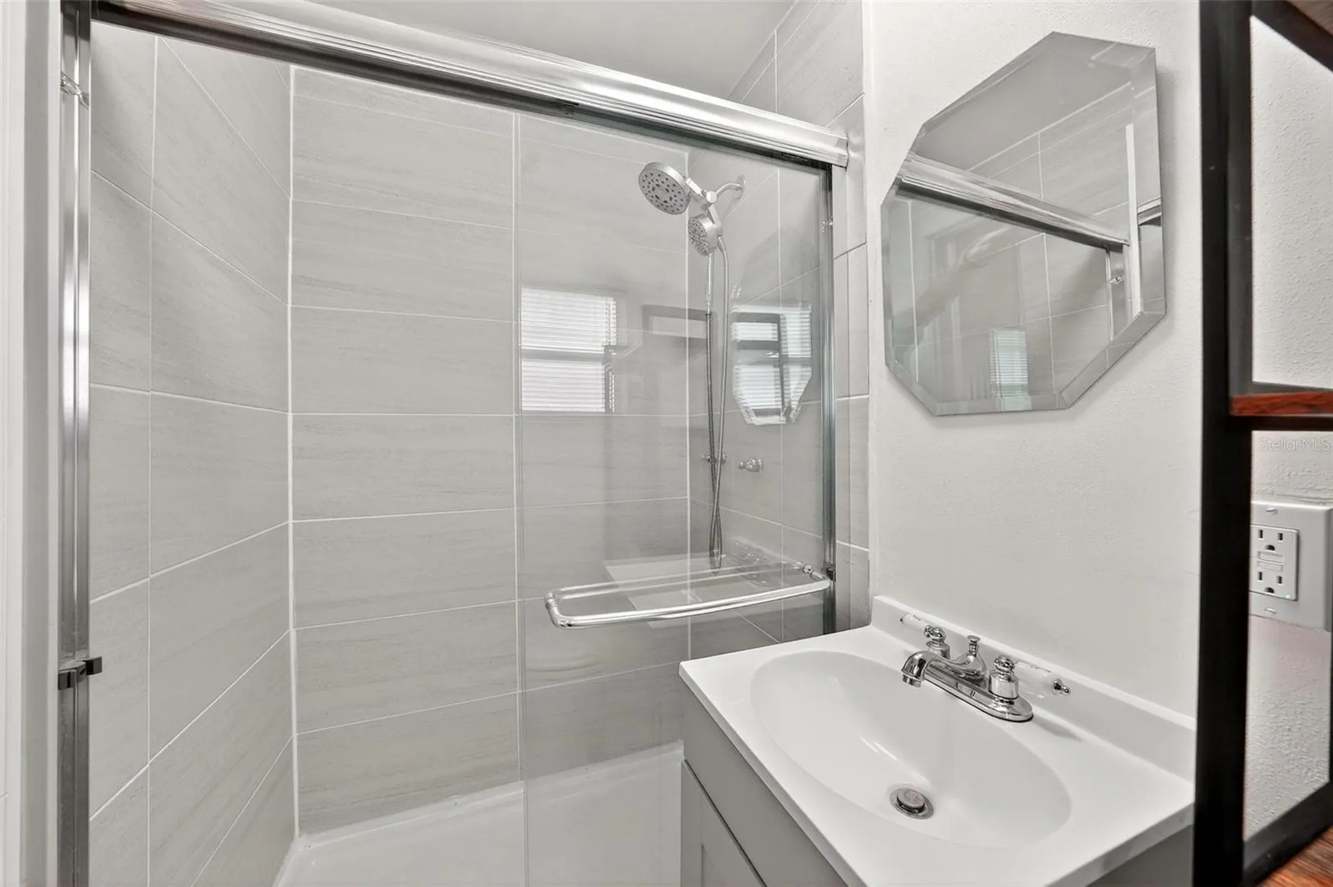 7 Cocos Plumosa Drive Eustis FL 32726