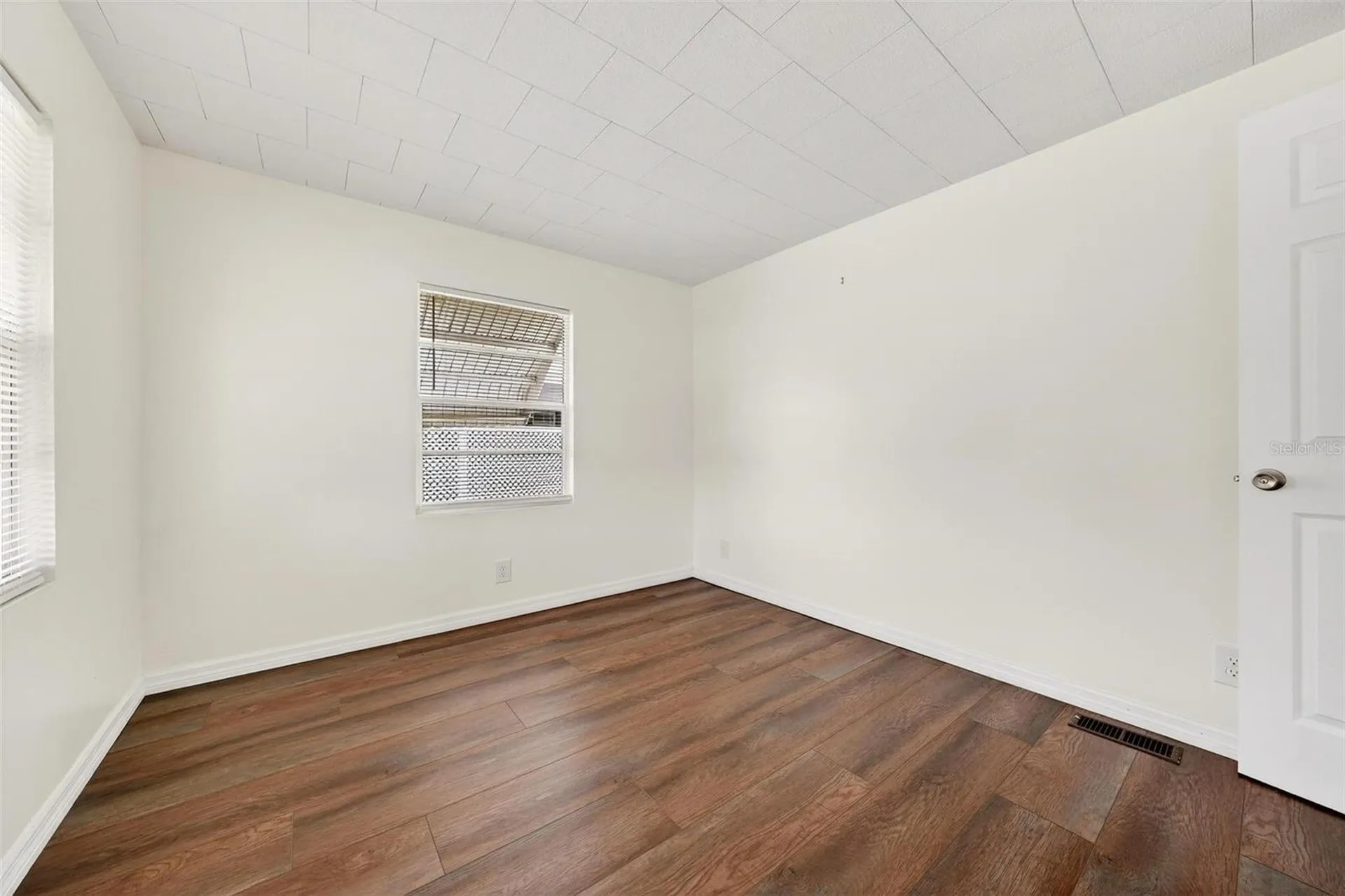 7 Cocos Plumosa Drive Eustis FL 32726