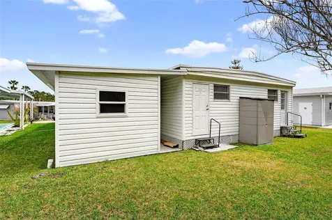 7 Cocos Plumosa Drive Eustis FL 32726