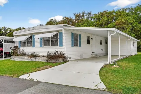 7 Cocos Plumosa Drive Eustis FL 32726