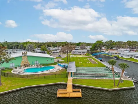 7 Cocos Plumosa Drive Eustis FL 32726