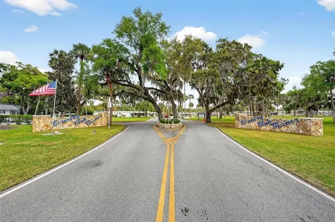 7 Cocos Plumosa Drive Eustis FL 32726