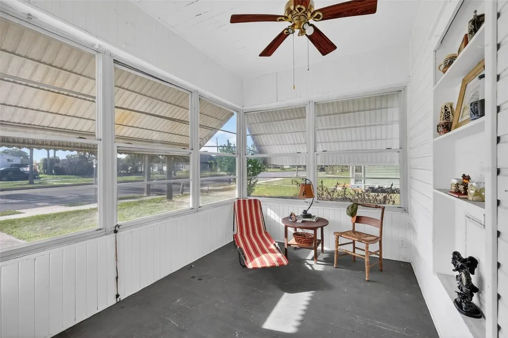 272 S Central/sr19s Avenue Umatilla FL 32784