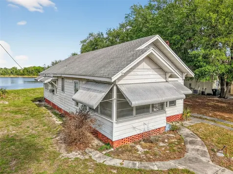272 S Central/sr19s Avenue Umatilla FL 32784