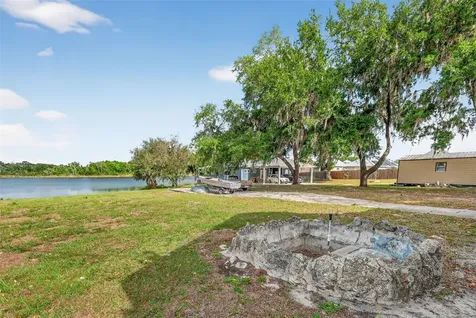 272 S Central/sr19s Avenue Umatilla FL 32784