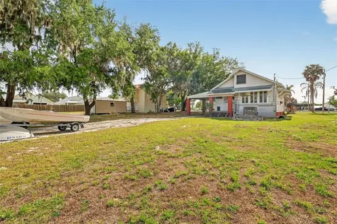 272 S Central/sr19s Avenue Umatilla FL 32784