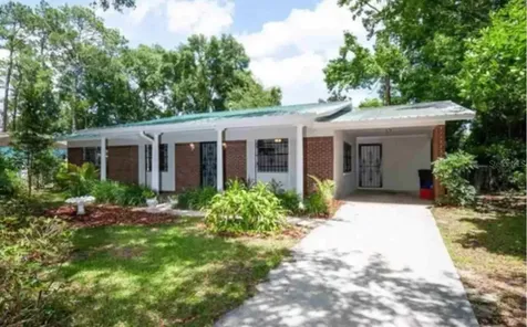 2907 NE 19th Street Gainesville FL 32609
