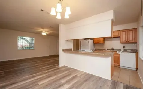 2907 NE 19th Street Gainesville FL 32609