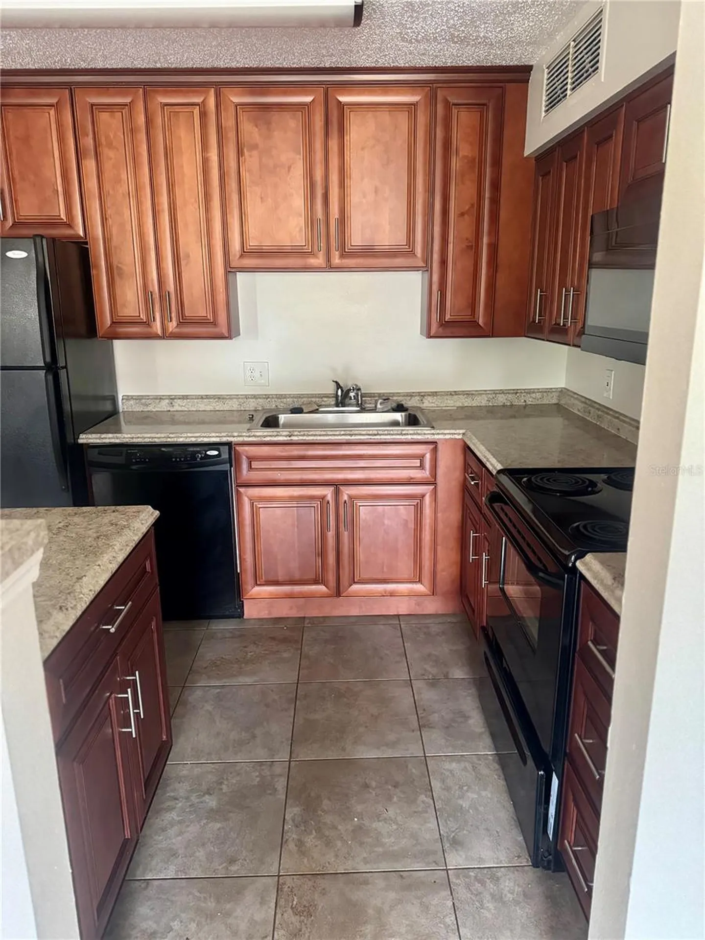 320 Black Oak Court Altamonte Springs FL 32701