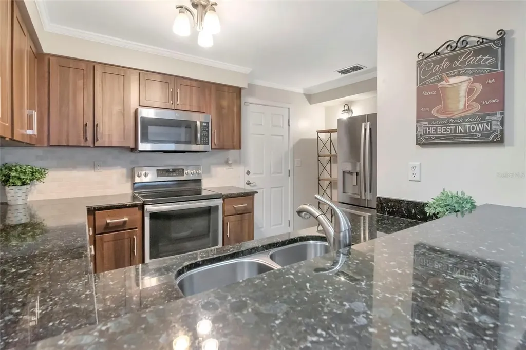 2983 W Knights Avenue Tampa FL 33611