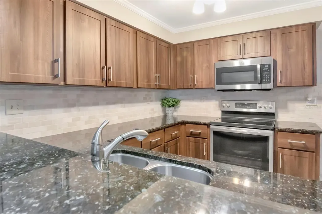 2983 W Knights Avenue Tampa FL 33611