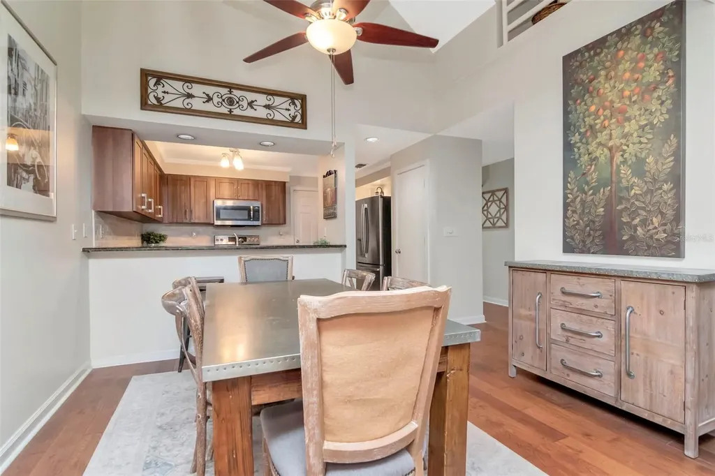 2983 W Knights Avenue Tampa FL 33611