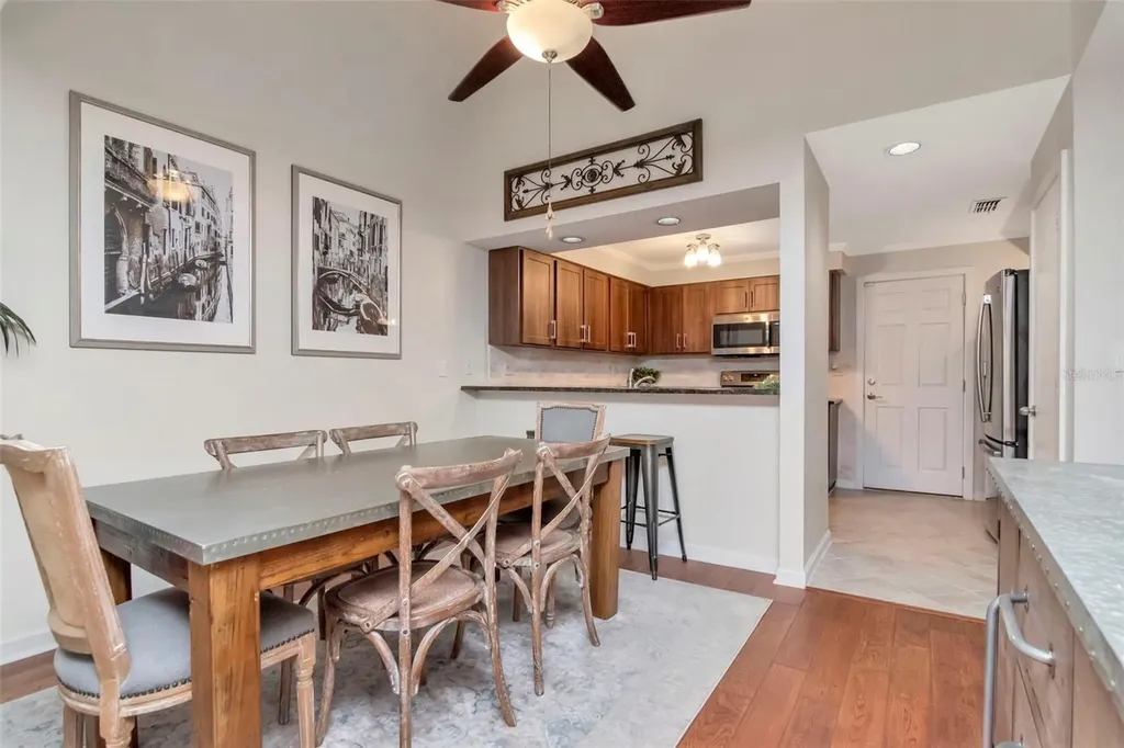 2983 W Knights Avenue Tampa FL 33611