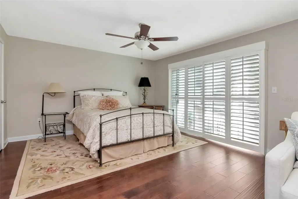 2983 W Knights Avenue Tampa FL 33611