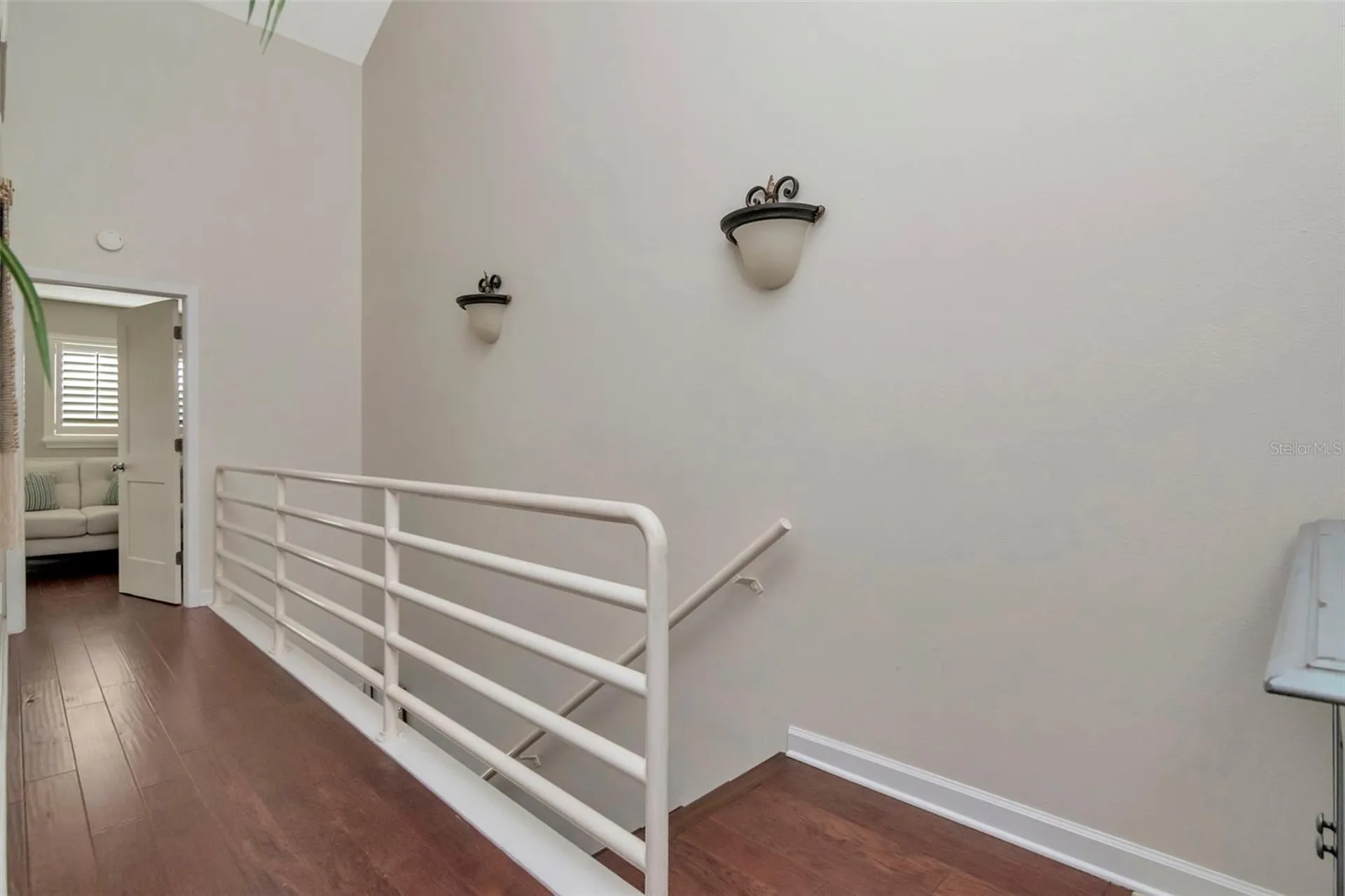 2983 W Knights Avenue Tampa FL 33611