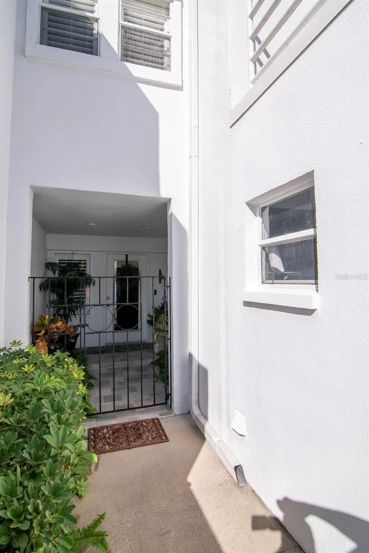 2983 W Knights Avenue Tampa FL 33611