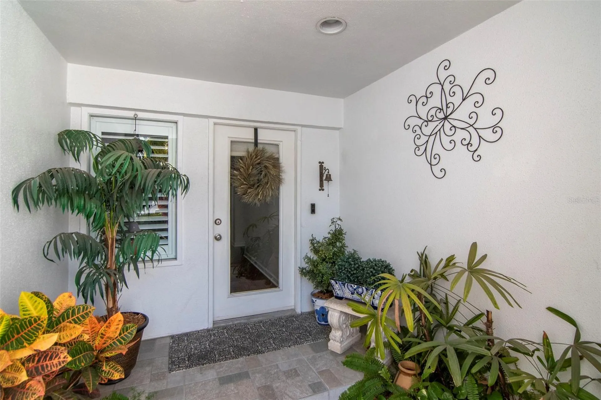 2983 W Knights Avenue Tampa FL 33611