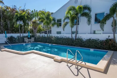 2983 W Knights Avenue Tampa FL 33611