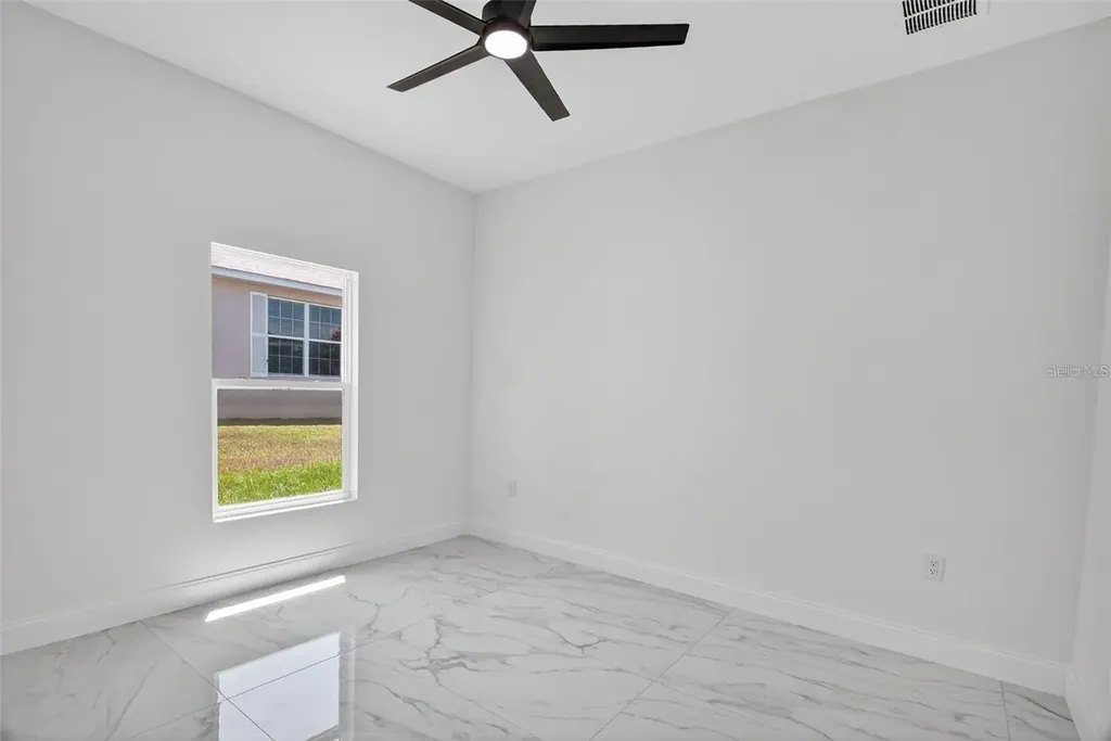89 Fariway Circle Umatilla FL 32784