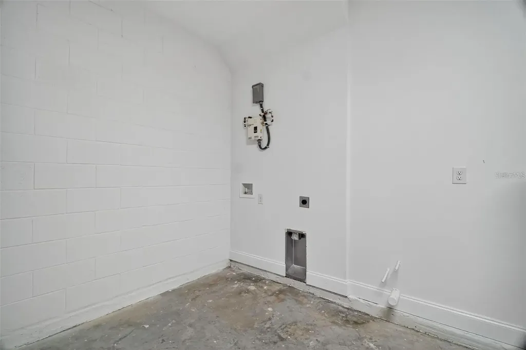 89 Fariway Circle Umatilla FL 32784