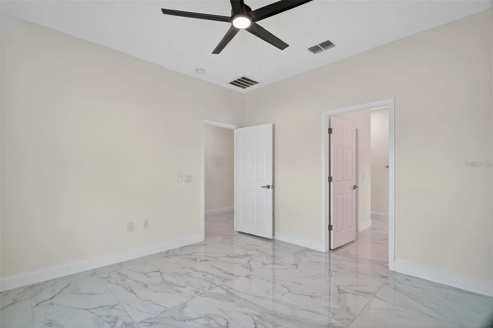 89 Fariway Circle Umatilla FL 32784